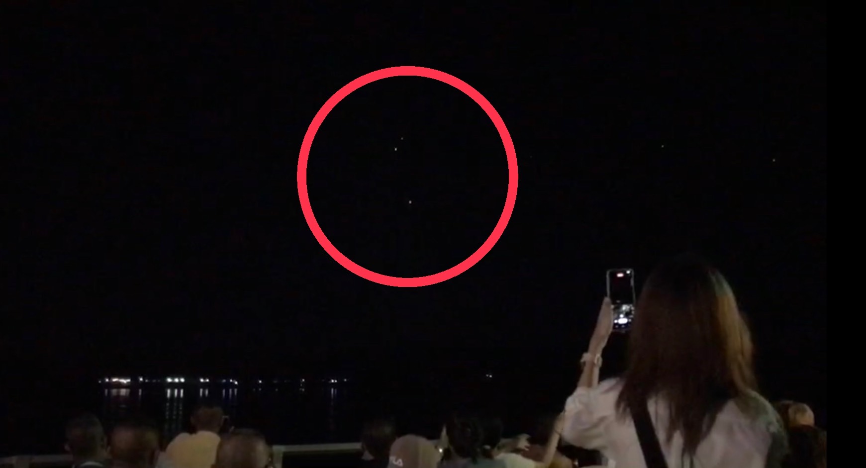 เปิดภาพ ‘บั้งไฟพญานาค 2565’ ริมโขงหนองคาย นทท.ไม่ผิดหวัง เปิดภาพ ‘บั้งไฟพญานาค 2565’ ริมโขงหนองคาย นทท.ไม่ผิดหวัง