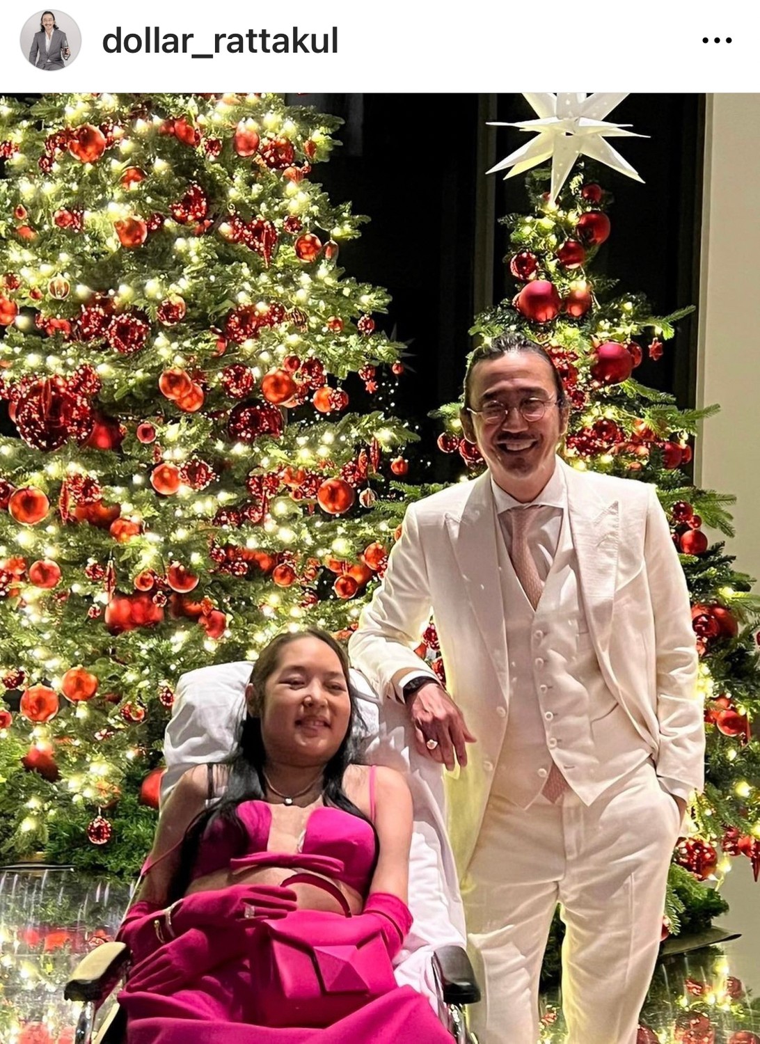 คุณหญิงแมงมุม มานอนเป็นเพื่อนดูแลสามี วันนี้ต้องแอดมิท คุณหญิงแมงมุม มานอนเป็นเพื่อนดูแลสามี วันนี้ต้องแอดมิท