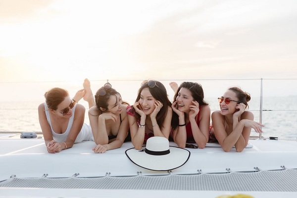 แคทรียา อิงลิช เล่าย้อนโมเมนต์ 2002 ราตรี รวมตัวอีกครั้ง (มีคลิป)