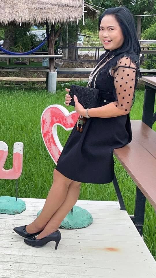 ครูปุ้ม ภรรยา ครูชลธี ชนะคดี!! ฟ้องเลขาคนสนิท เผยเป็นห่วงครูเพราะติดต่อไม่ได้