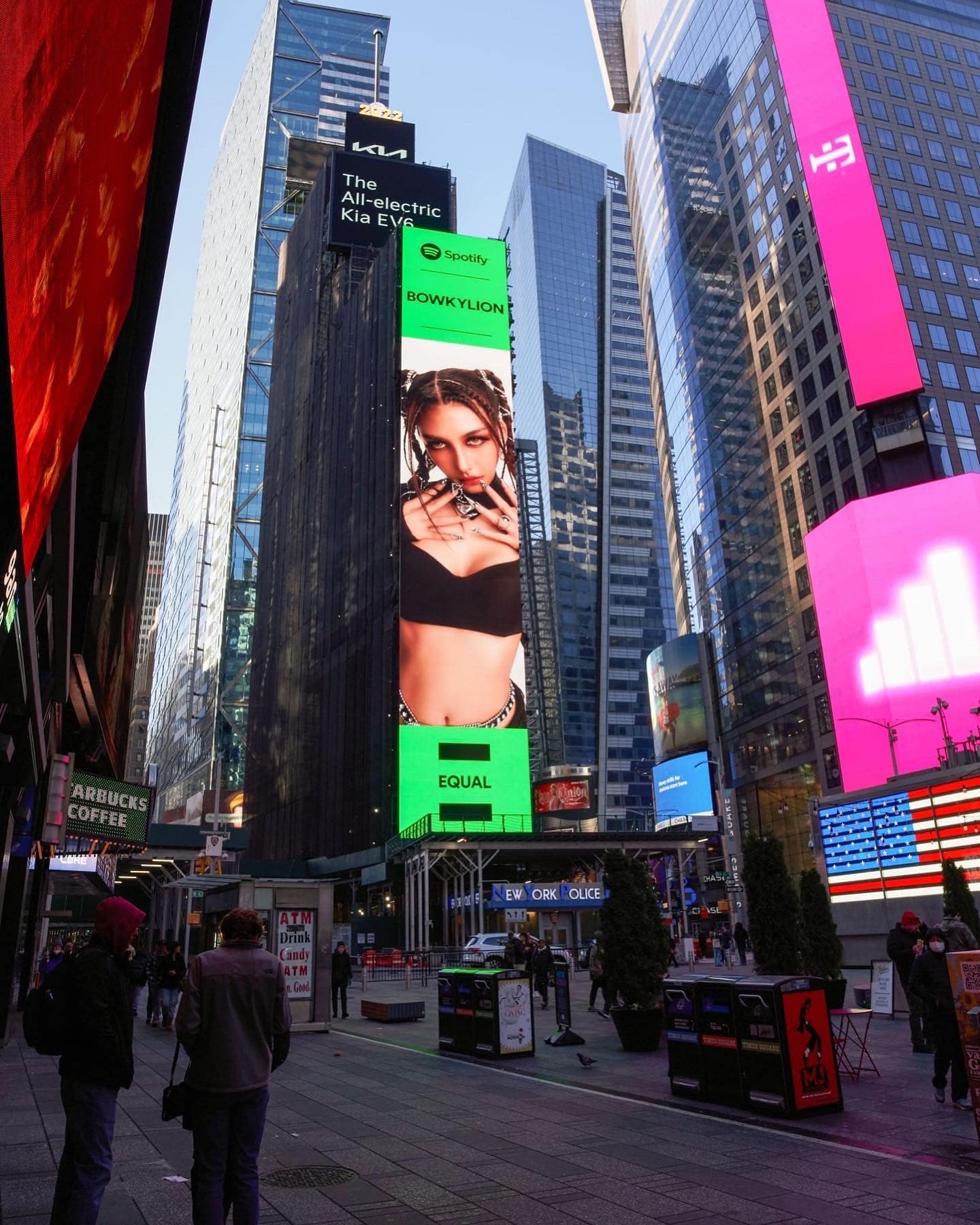  ปังต่อเนื่อง โบกี้ไลอ้อน ขึ้นบิลบอร์ดกลางไทม์สแควร์ นิวยอร์ก ครั้งที่ 2