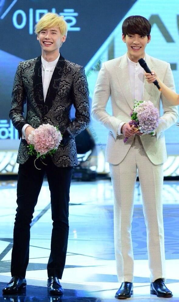 ภาพหายาก!! พระเอกเพื่อนซี้ 'อีจงซอก-คิมอูบิน' แชร์ภาพคู่ทำแฟนๆ ปริ่มมาก