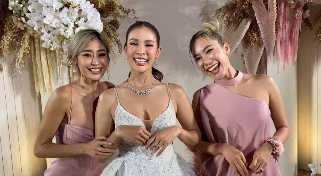“ปาย สิตางค์-นิก ธนิก” เข้าพิธีวิวาห์หวานชื่น ให้คำมั่นอยู่เคียงกัน ลั่น ยังไม่พร้อมมีทายาท