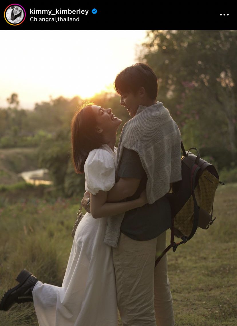 หมาก ควงคู่ คิมเบอร์ลี่ ร่วมยินดีงานแต่งพี่สาว