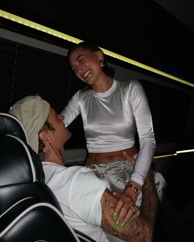 น่ารักเท่าโลก!! ‘ลิซ่า BLACKPINK’ กระทบไหล่ ‘Billie Eilish - Tyga - Dominik Fike’ น่ารักเท่าโลก!! ‘ลิซ่า BLACKPINK’ กระทบไหล่ ‘Billie Eilish - Tyga - Dominik Fike’