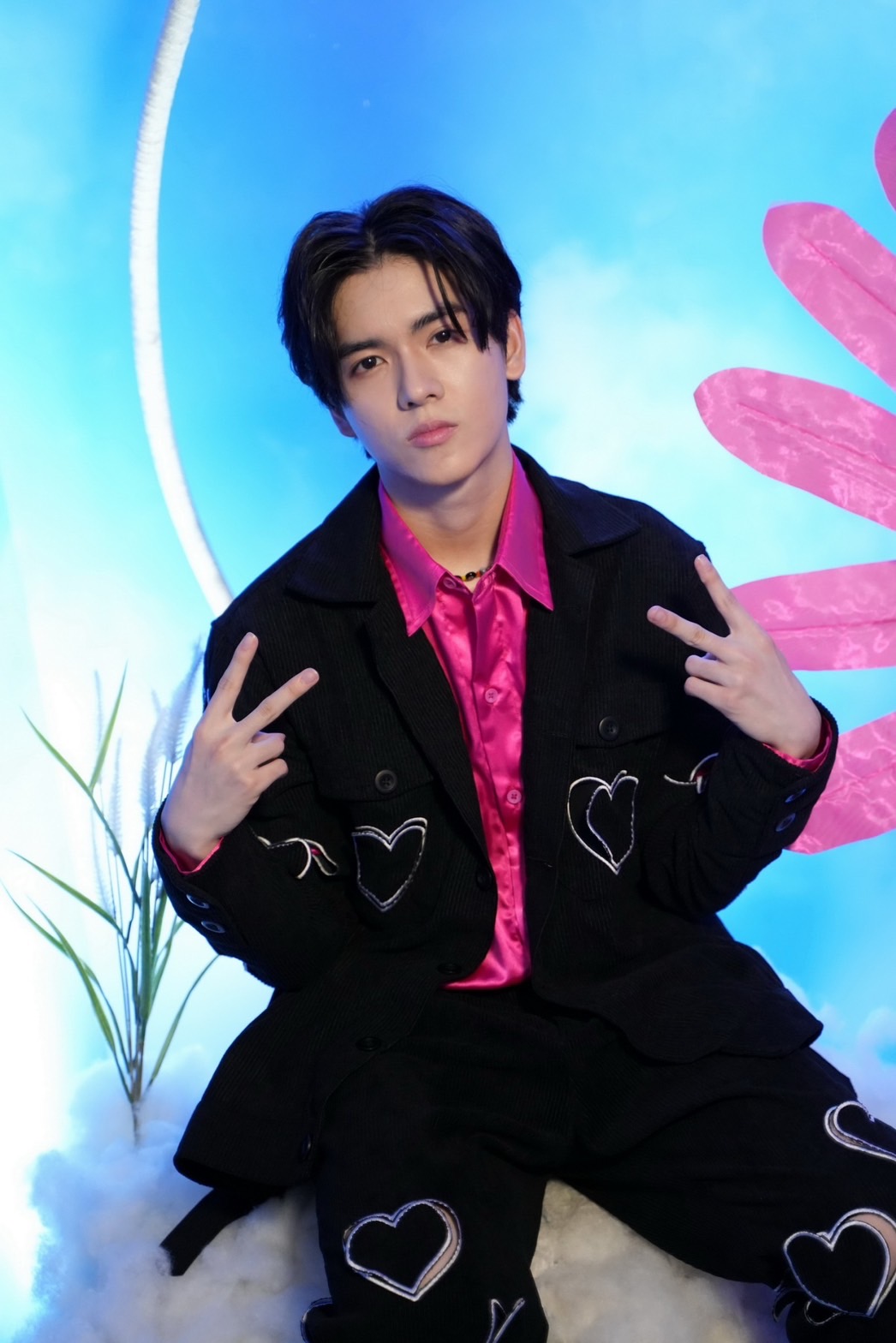 ยอร์ช ยงศิลป์ เสิร์ฟความหล่อ ออกอีเว้นท์แรกหลังกลับจากเกาหลี แฟนๆให้กำลังใจแน่น 