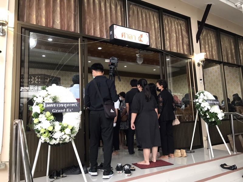 ครอบครัว อ๊อด คีรีบูน เปิดใจหลังการสูญเสียครั้งยิ่งใหญ่ ครอบครัว อ๊อด คีรีบูน เปิดใจหลังการสูญเสียครั้งยิ่งใหญ่