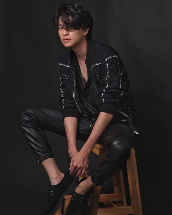 กลัฟ คณาวุฒิ ตื่นเต้นเล่นละครประกบนางเอกรุ่นพี่ เจนี่ กลัฟ คณาวุฒิ ตื่นเต้นเล่นละครประกบนางเอกรุ่นพี่ เจนี่