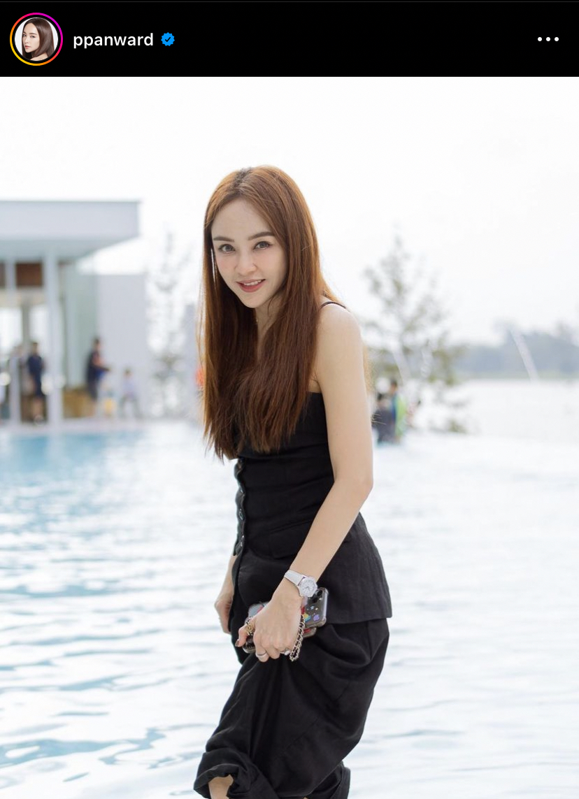 สวยแถมใจบุญ เป้ย ปานวาด เหมาข้าวแกง บุ๋ม ปนัดดา เลี้ยงประชาชนเนื่องในวันเกิด