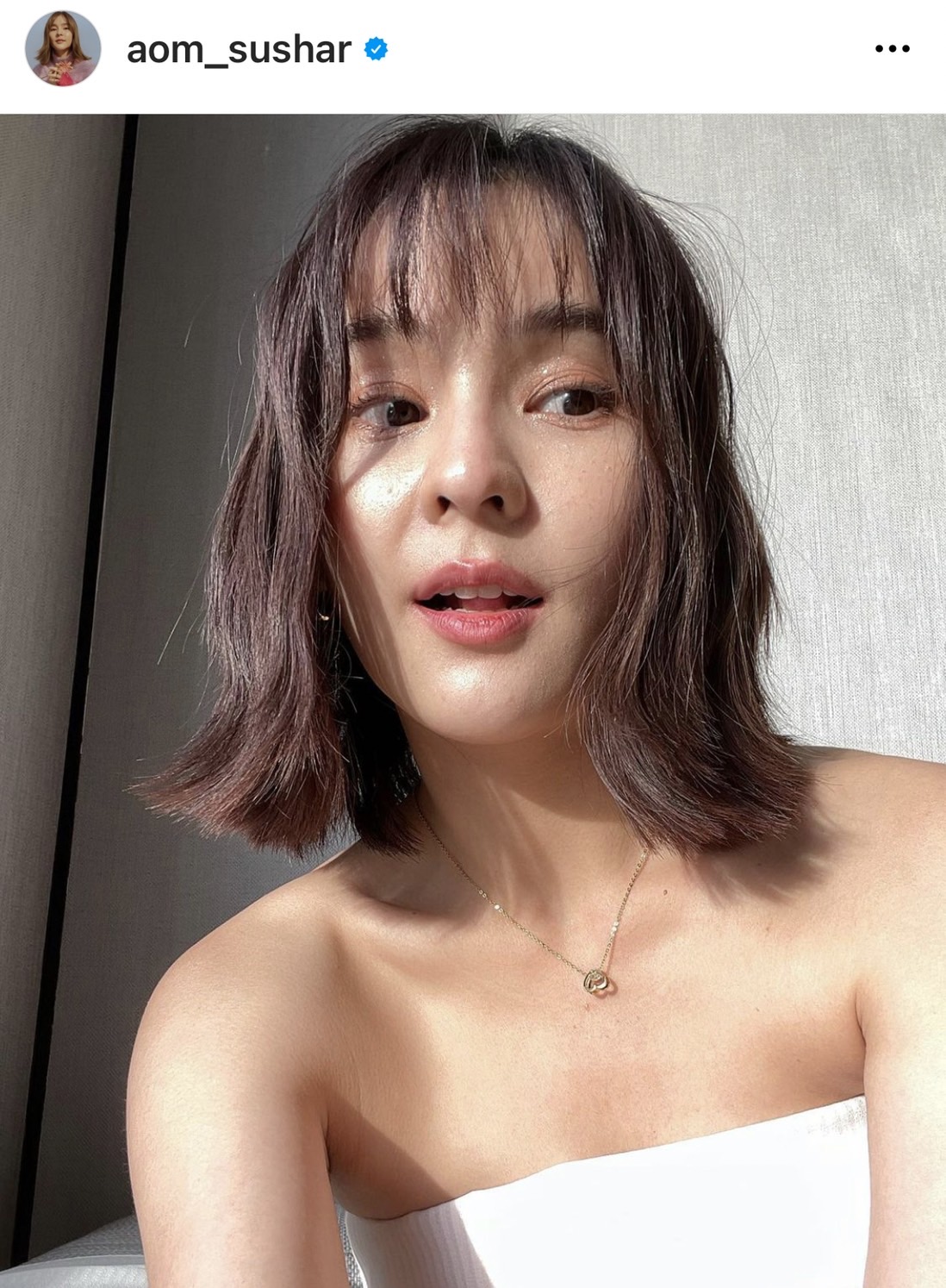 ออม สุชาร์ เขินเล่าทริปหวานที่สิงคโปร์ แย้มมีคุยเรื่องแต่งกับแฟนหนุ่ม แอมป์ บ้างแล้ว!