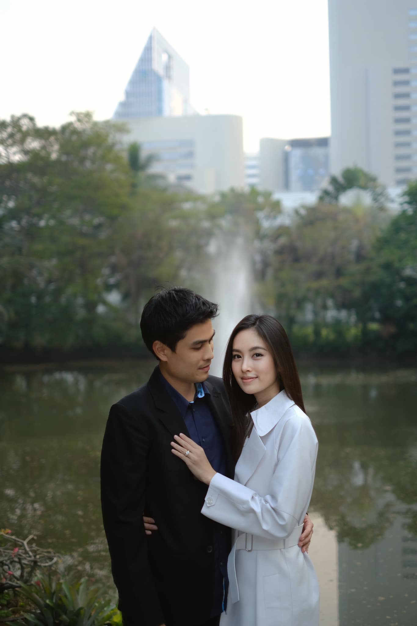 ปอย ตรีชฎา แซว อั้ม พัชราภาตื่นเต้นกว่าเจ้าสาว บอกเตรียมชุดแล้วเป็น10ชุด ปอย ตรีชฎา แซว อั้ม พัชราภาตื่นเต้นกว่าเจ้าสาว บอกเตรียมชุดแล้วเป็น10ชุด