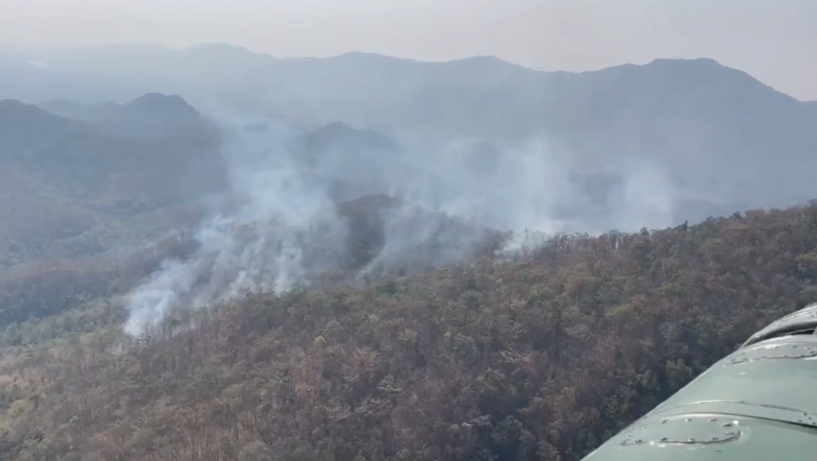 ฝุ่น PM 2.5 เชียงใหม่พุ่ง! ค่ามลพิษอันดับ 13 โลก - ภาคเหนือเจอไฟป่าพันจุด ฝุ่น PM 2.5 เชียงใหม่พุ่ง! ค่ามลพิษอันดับ 13 โลก - ภาคเหนือเจอไฟป่าพันจุด