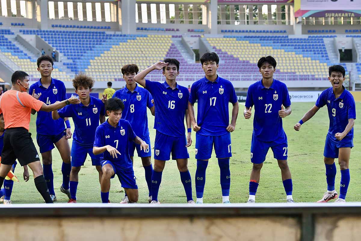 ช้างศึกU17 ชนะ มาเลเซีย 3-1 คว้ารองแชมป์กลุ่ม ลิ่วรอบรองชนะเลิศ