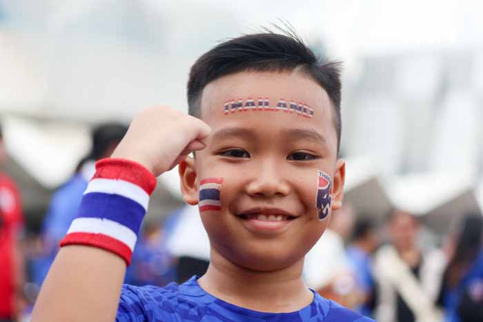 แฟนบอลแน่นราชมังฯ ลุ้นไทยเข้ารอบต่อไป ฟุตบอลโลก 2026 รอบคัดเลือก แฟนบอลแน่นราชมังฯ ลุ้นไทยเข้ารอบต่อไป ฟุตบอลโลก 2026 รอบคัดเลือก