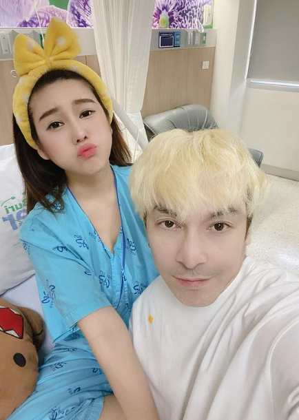 'นุ๊กซี่' ใจหาย เป็นมะเร็งเต้านมเตรียมผ่าตัดพรุ่งนี้ 'นุ๊กซี่' ใจหาย เป็นมะเร็งเต้านมเตรียมผ่าตัดพรุ่งนี้