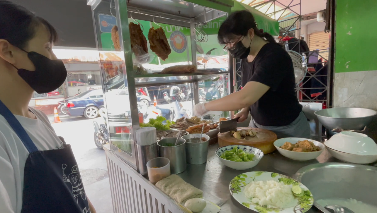 “ก๋วยจั๊บช้างม่อยตัดใหม่”เมืองเชียงใหม่ คว้ามิชลิน บิบ กูร์มองด์ “ก๋วยจั๊บช้างม่อยตัดใหม่”เมืองเชียงใหม่ คว้ามิชลิน บิบ กูร์มองด์