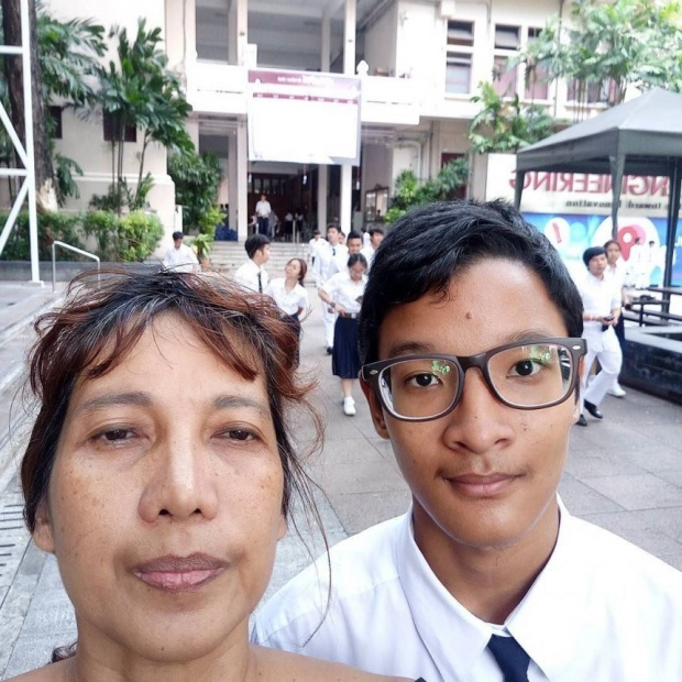 แม่อดีตดาราเด็ก ไทเกอร์ ร่ำไห้ ประกาศตามหาลูกชาย แม่อดีตดาราเด็ก ไทเกอร์ ร่ำไห้ ประกาศตามหาลูกชาย