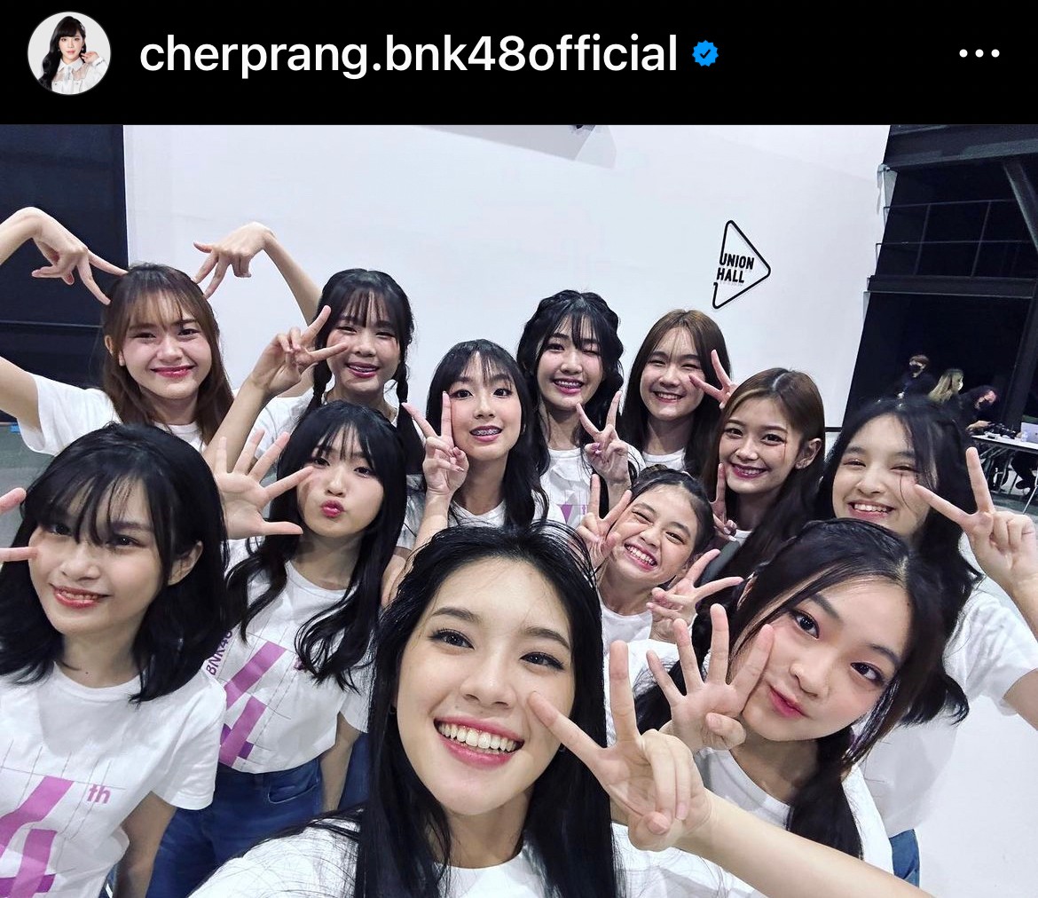 เฌอปราง กับช่วงชีวิตวัยรุ่นที่หายไป จากไอดอลสู่บทบาทผู้จัดการ BNK48
