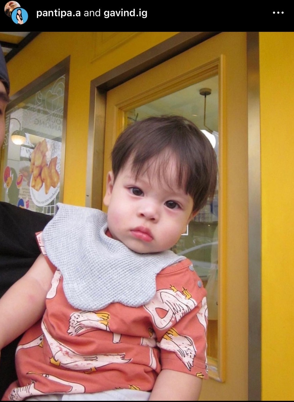 เกินใจจะอดทน ปุ้มปุ้ย-กวินท์ เผยโฉมหน้าลูกครั้งแรก แฟนๆแห่ชมน่ารัก เกินใจจะอดทน ปุ้มปุ้ย-กวินท์ เผยโฉมหน้าลูกครั้งแรก แฟนๆแห่ชมน่ารัก