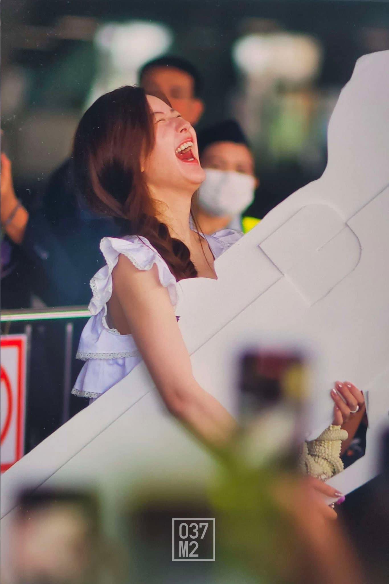 ต้อนรับคนสวย!! ‘จ้าวลู่ซือ’ ครองเทรนด์หลังลัดฟ้าถึงไทย พร้อมทำกิจกรรม 27 ก.ย.นี้ ต้อนรับคนสวย!! ‘จ้าวลู่ซือ’ ครองเทรนด์หลังลัดฟ้าถึงไทย พร้อมทำกิจกรรม 27 ก.ย.นี้