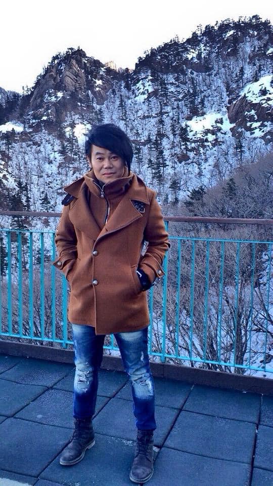 เผยภาพล่าสุด เพชร สหรัตน์ หลังบินไปอัพหน้าใหม่ที่เกาหลี เผยภาพล่าสุด เพชร สหรัตน์ หลังบินไปอัพหน้าใหม่ที่เกาหลี