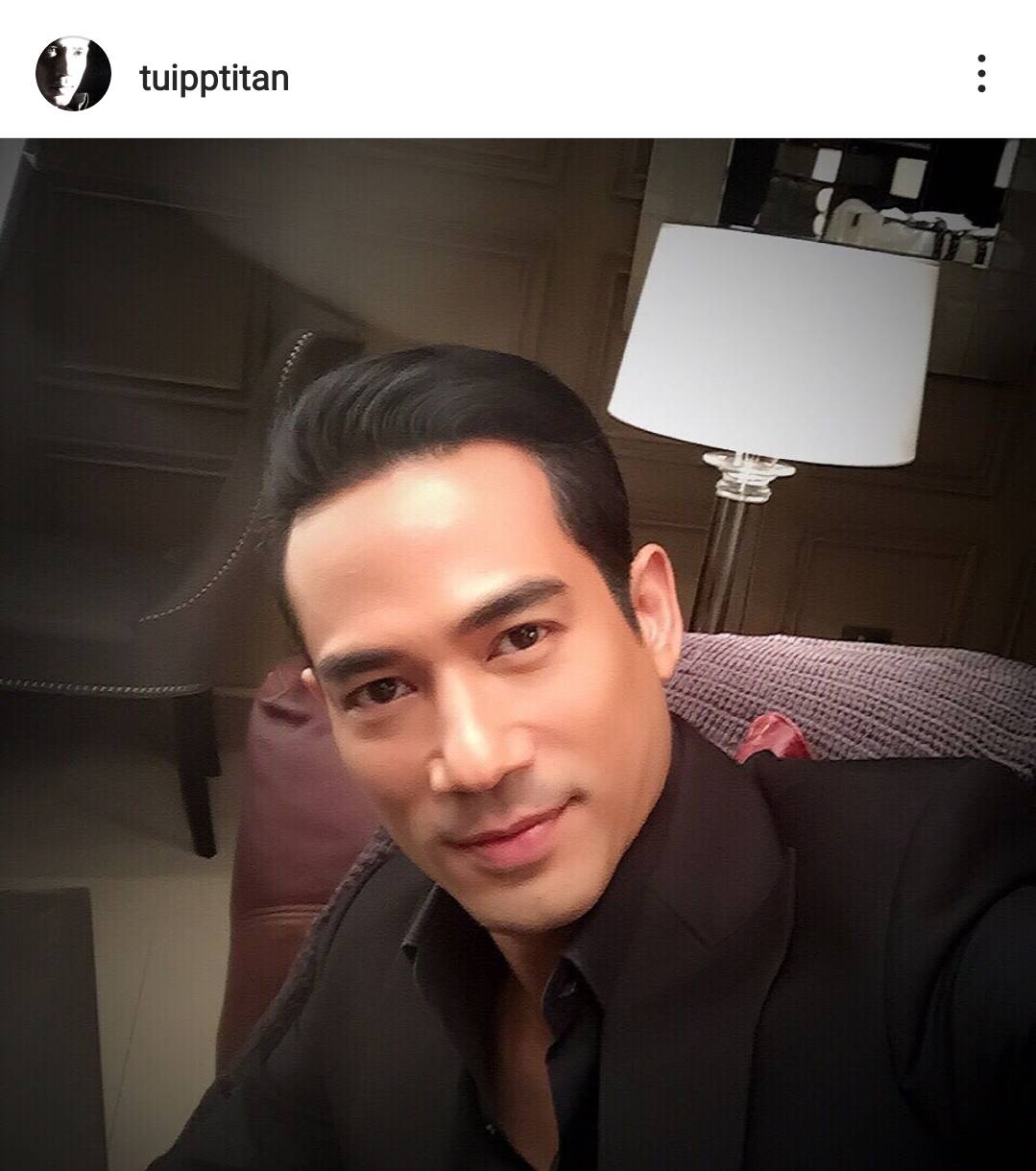 “ตุ้ย ธีรภัทร์” ลงคลิปเล่นกับน้องหมา ชาวเน็ตโฟกัสเสียงผู้หญิงคุ้นๆ คล้าย “พิ้งกี้”