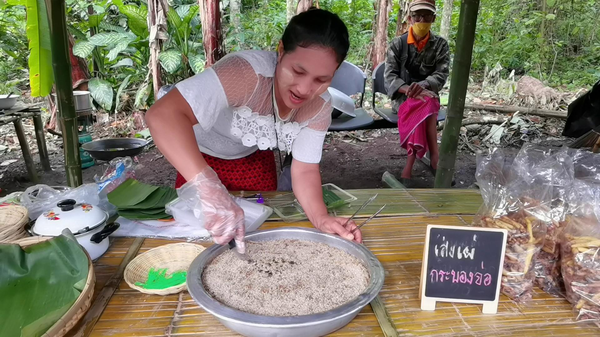 หมู่บ้านมอญห้วยน้ำใส กำลังฮิตที่เที่ยวใหม่ อ.สวนผึ้ง นทท.เรียกแม่กำปอง 2