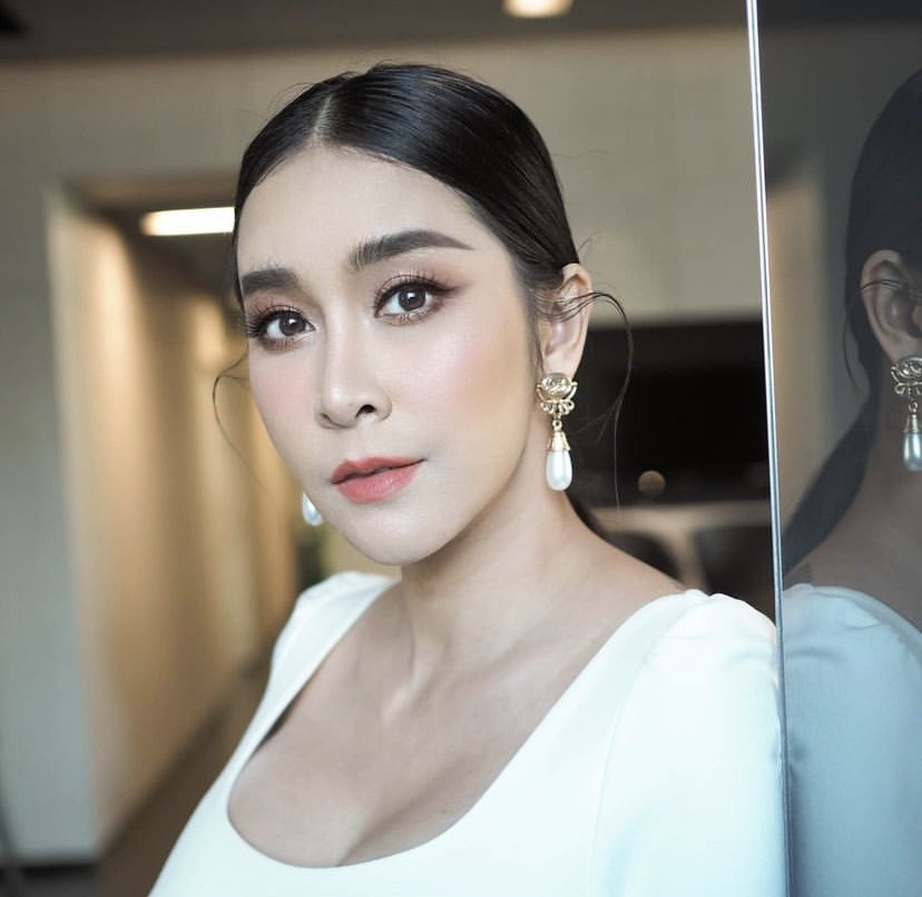 เหลือเงินหลักร้อย ใหม่ สุคนธวา เปิดใจรับกินบะหมี่กึ่งสำเร็จรูป เพราะต้องผ่อนบ้าน 53 ล้านช่วงโควิด!! 