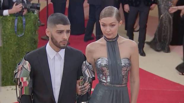 ทำร้ายแม่ยาย?!! ‘จีจี้ ฮาดิด - เซย์น มาลิก’ ทางใครทางมัน ทำร้ายแม่ยาย?!! ‘จีจี้ ฮาดิด - เซย์น มาลิก’ ทางใครทางมัน