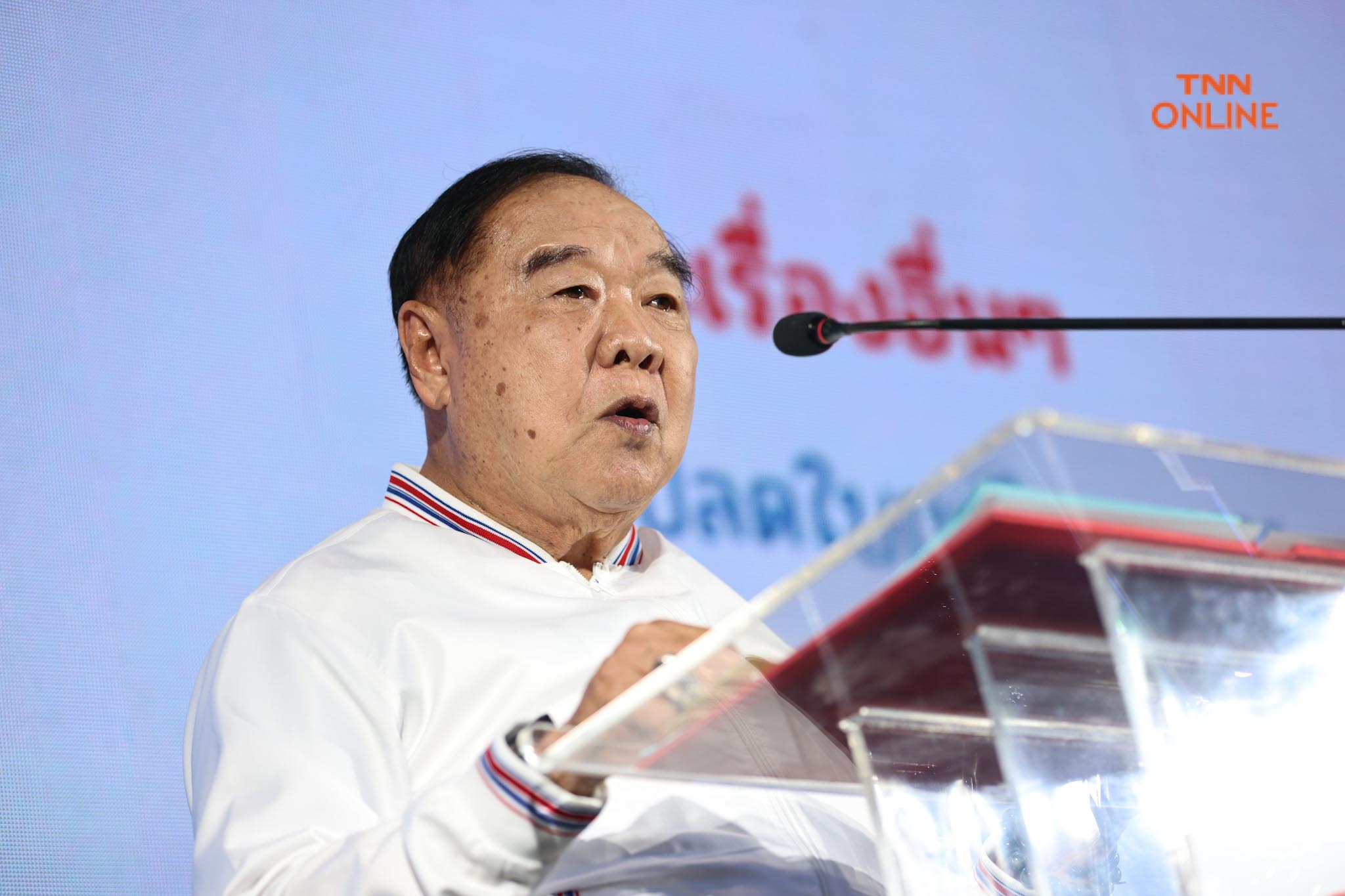 พล.อ.ประวิตรเปิดนโยบาย เพิ่มเงินบัตรสวัสดิการแห่งรัฐ 700 บาท/เดือน พล.อ.ประวิตรเปิดนโยบาย เพิ่มเงินบัตรสวัสดิการแห่งรัฐ 700 บาท/เดือน