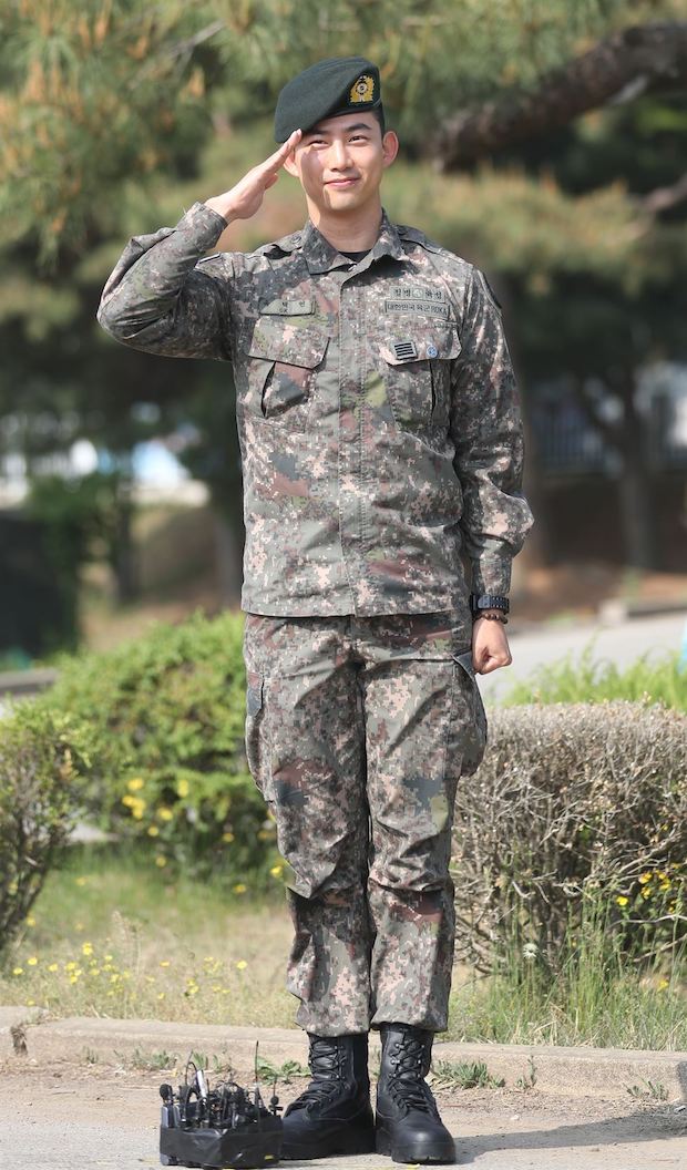 รักชาติยิ่งชีพ!! 'แทคยอน 2PM’ เข้าฝึกเป็นทหารกองหนุน แม้ปลดประจำการมา 3 ปี