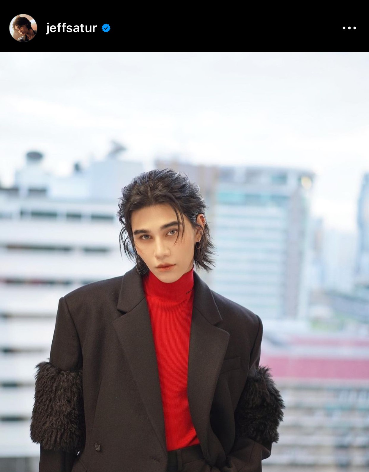 เจฟ ซาเตอร์ ประกาศอำลาค่ายกลางคอนเสิร์ต ทำเอาแฟนๆ ใจหาย