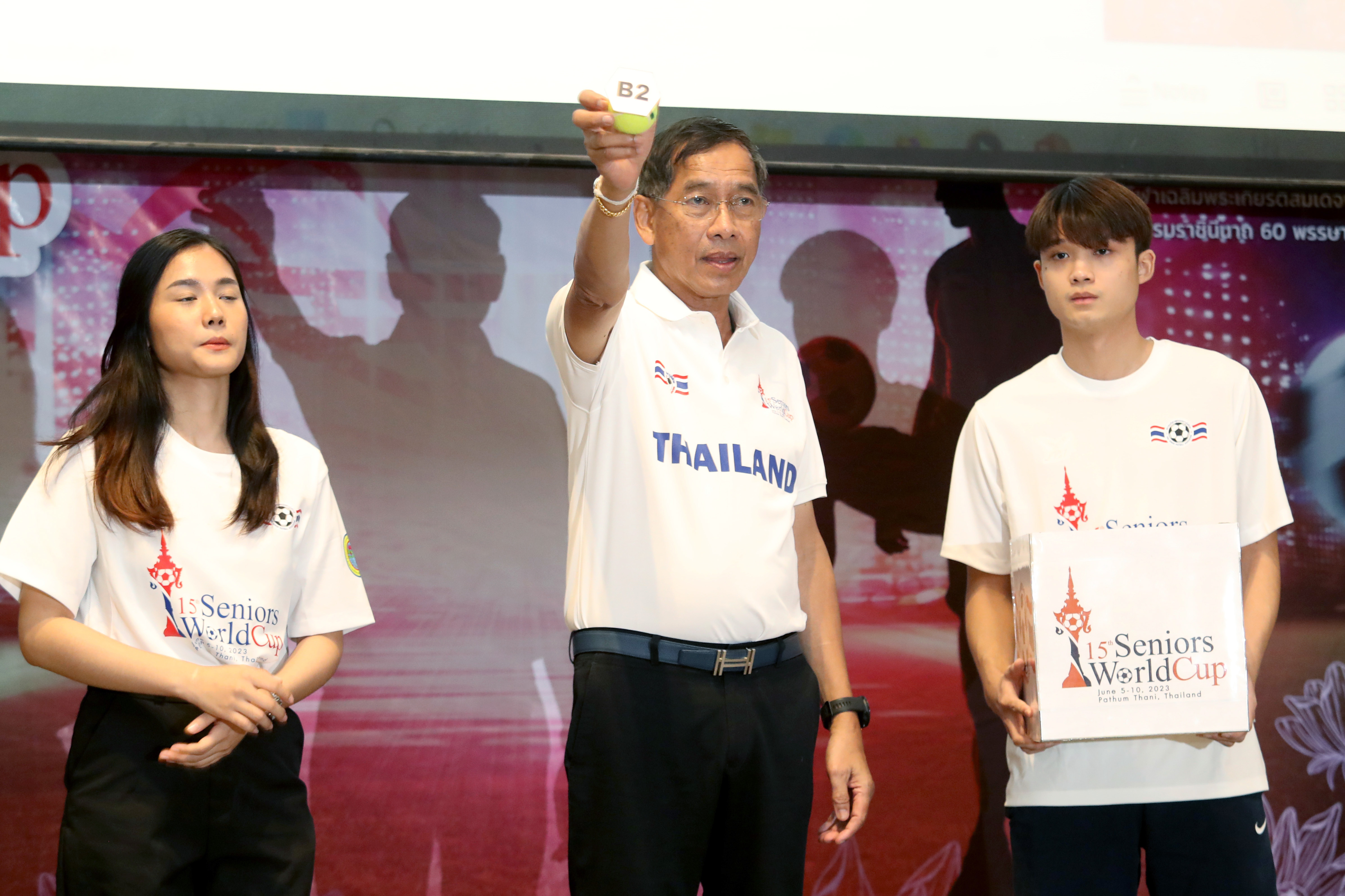 อังกฤษขนอดีตดาวดังฟาดแข้ง! แถลงข่าวระเบิดศึกฟุตบอล 'อาวุโสชิงแชมป์โลก' ครั้งที่ 15