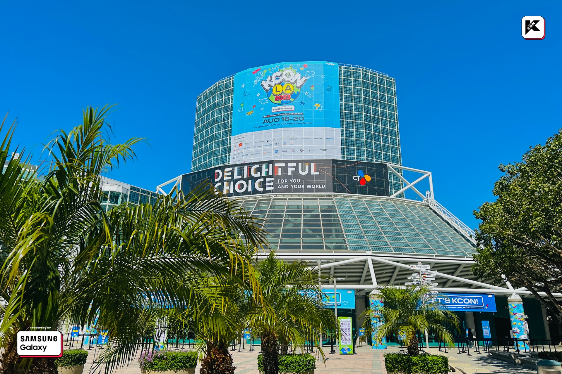 “KCON LA 2023” ดราม่าหนักแฟนคลับโวยบัตรแพง รอคิวนาน งานไม่ตรงปก “KCON LA 2023” ดราม่าหนักแฟนคลับโวยบัตรแพง รอคิวนาน งานไม่ตรงปก