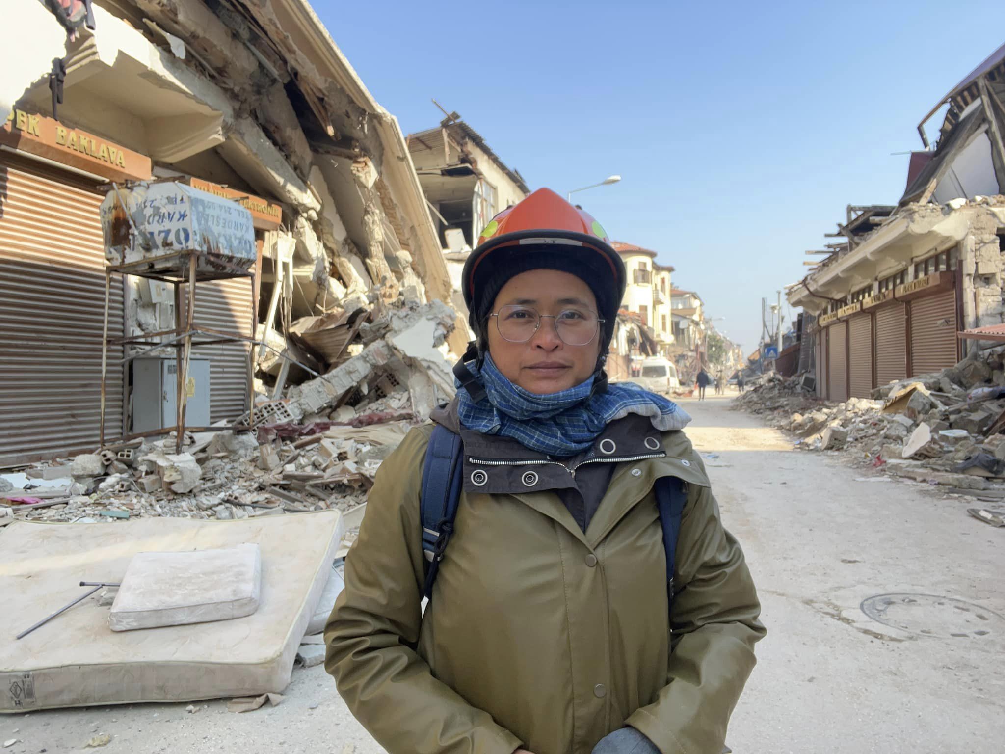 รู้จัก ฐปณีย์ เอียดศรีไชย นักข่าวผู้เปิดคลิปประชุมผู้ถือหุ้น ITV รู้จัก ฐปณีย์ เอียดศรีไชย นักข่าวผู้เปิดคลิปประชุมผู้ถือหุ้น ITV