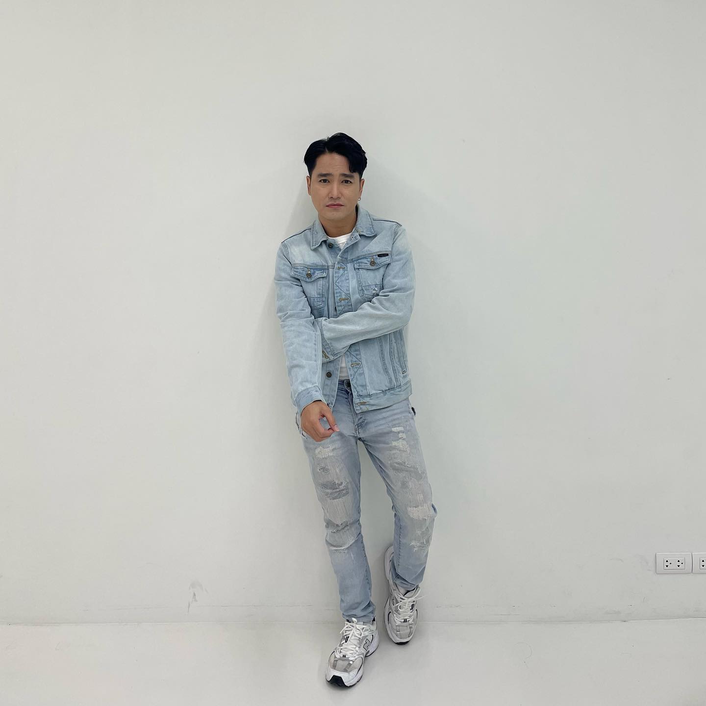 เอ๊ะ จิรากร อัปเดตคดีถูกทำร้ายร่างกาย เผย สภาพจิตใจดีขึ้นแล้ว เอ๊ะ จิรากร อัปเดตคดีถูกทำร้ายร่างกาย เผย สภาพจิตใจดีขึ้นแล้ว