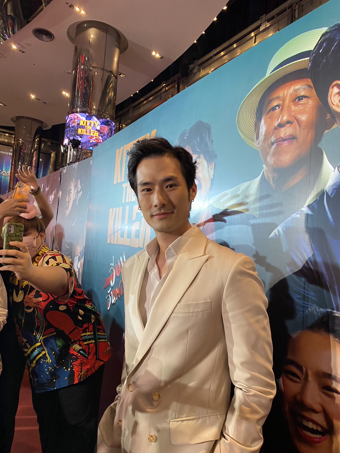 ภัทร เผย พระบอย วางแผนบวชมาพักใหญ่แล้ว ภัทร เผย พระบอย วางแผนบวชมาพักใหญ่แล้ว