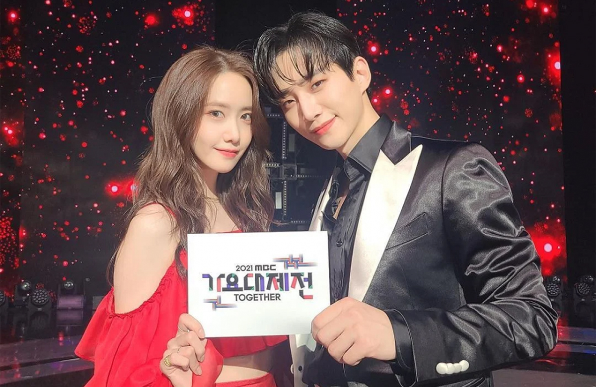 'จุนโฮ - ยุนอา'!! เสิร์ฟความหวาน อวยพรวาเลนไทน์จากกองถ่าย King the Land 'จุนโฮ - ยุนอา'!! เสิร์ฟความหวาน อวยพรวาเลนไทน์จากกองถ่าย King the Land