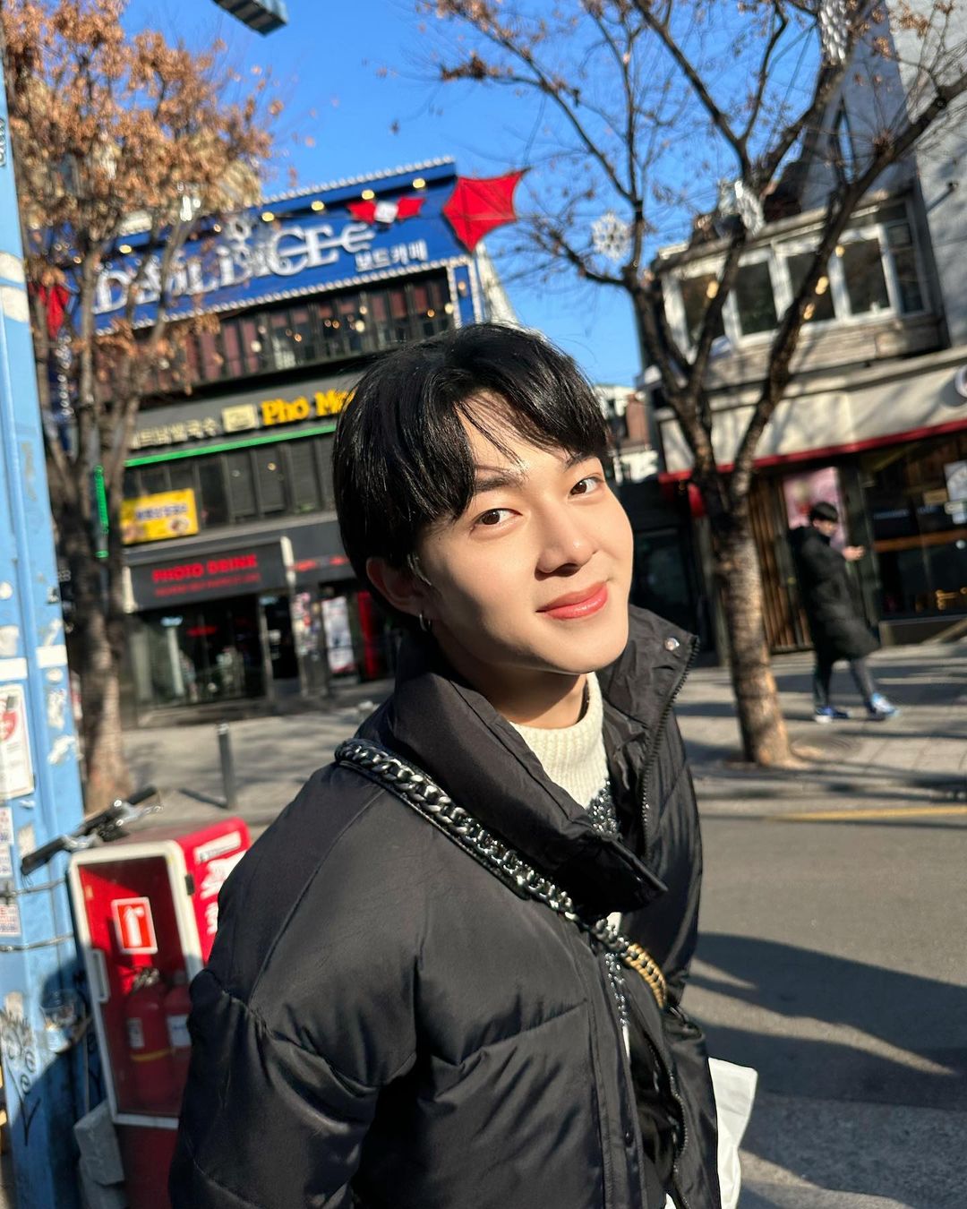 บอลชายไทย ชนะ สปป. ลาว ในซีเกมส์ - “นุนิว” ส่งกำลังใจเชียร์ (มีคลิป)