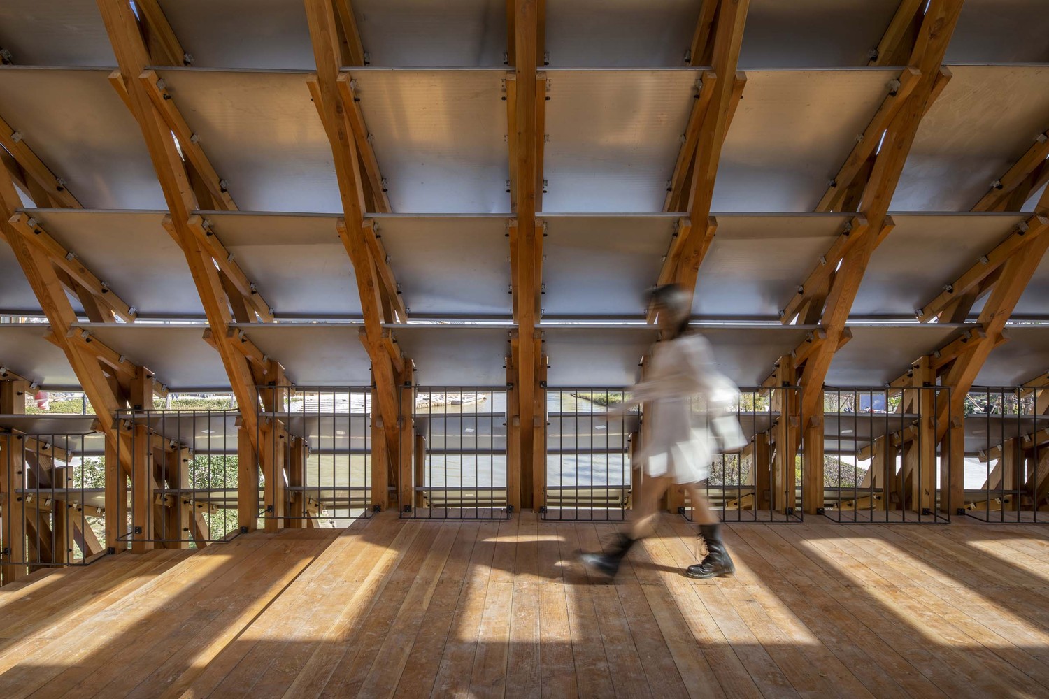 จีนสร้าง สะพานไม้ ผสานการท่องเที่ยวเชิงอนุรักษ์ จีนสร้าง สะพานไม้ ผสานการท่องเที่ยวเชิงอนุรักษ์