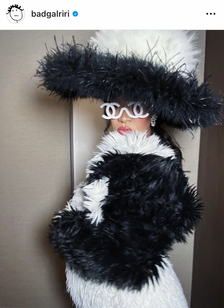 ทรูวิชั่นส์ยิงสด!! ‘ริฮานน่า’ และสตาร์โลก บุกพรมแดง Met Gala เช้าอังคาร 2 พ.ค.นี้ ทรูวิชั่นส์ยิงสด!! ‘ริฮานน่า’ และสตาร์โลก บุกพรมแดง Met Gala เช้าอังคาร 2 พ.ค.นี้