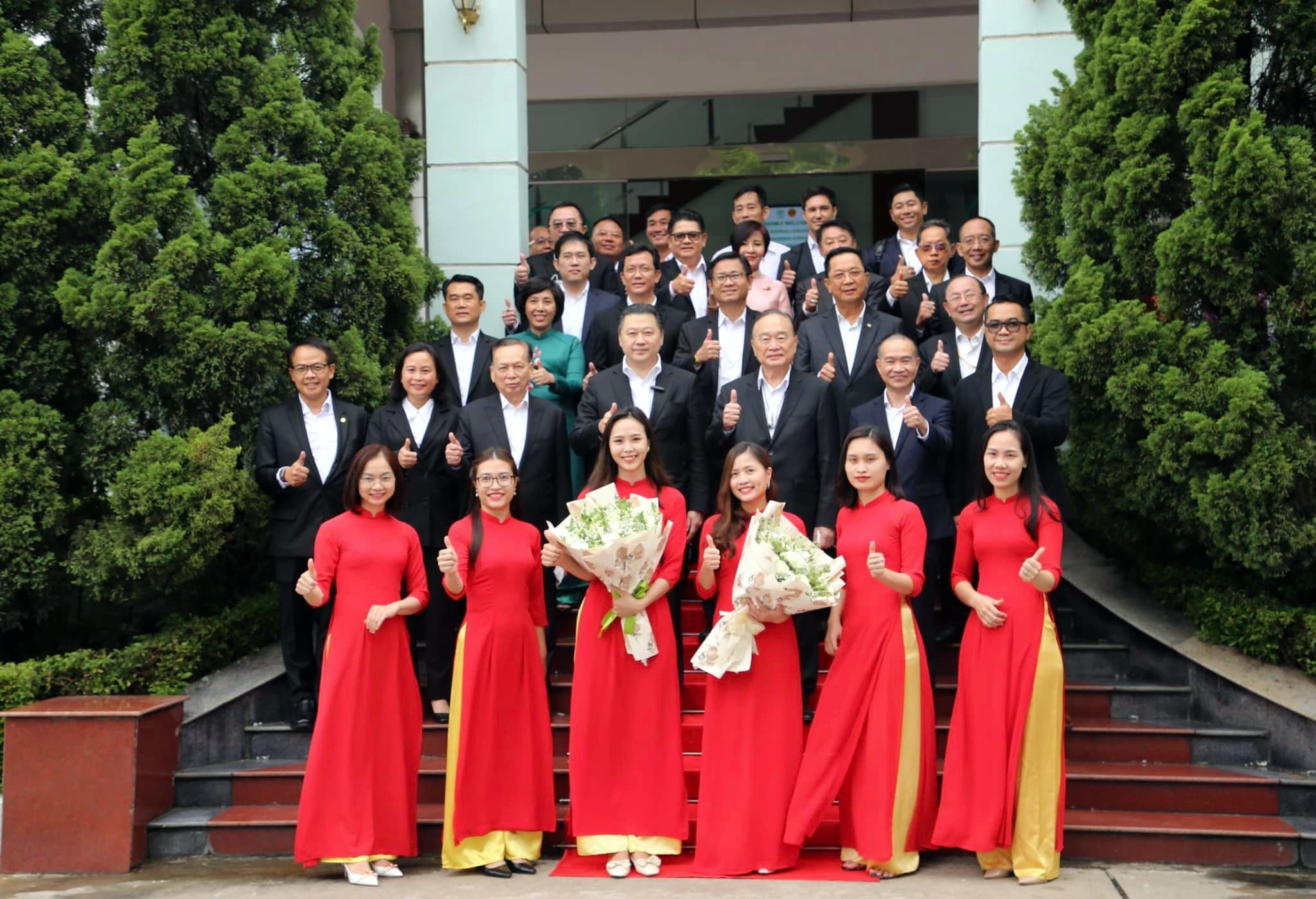 ประธานกรรมการเครือซีพี-ซีพีเอฟ เข้าเยี่ยมคารวะ รมว.เกษตรฯ เวียดนาม