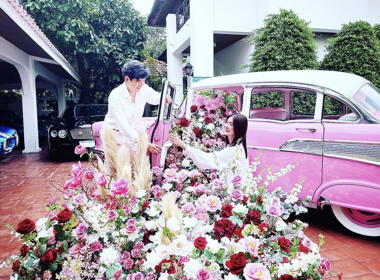 จิ๊บ วสุ เปย์หนักให้ จ๊ะจ๋า ครบรอบแต่งงาน-วาเลนไทน์ ถึง 12 ล้าน!! จิ๊บ วสุ เปย์หนักให้ จ๊ะจ๋า ครบรอบแต่งงาน-วาเลนไทน์ ถึง 12 ล้าน!!