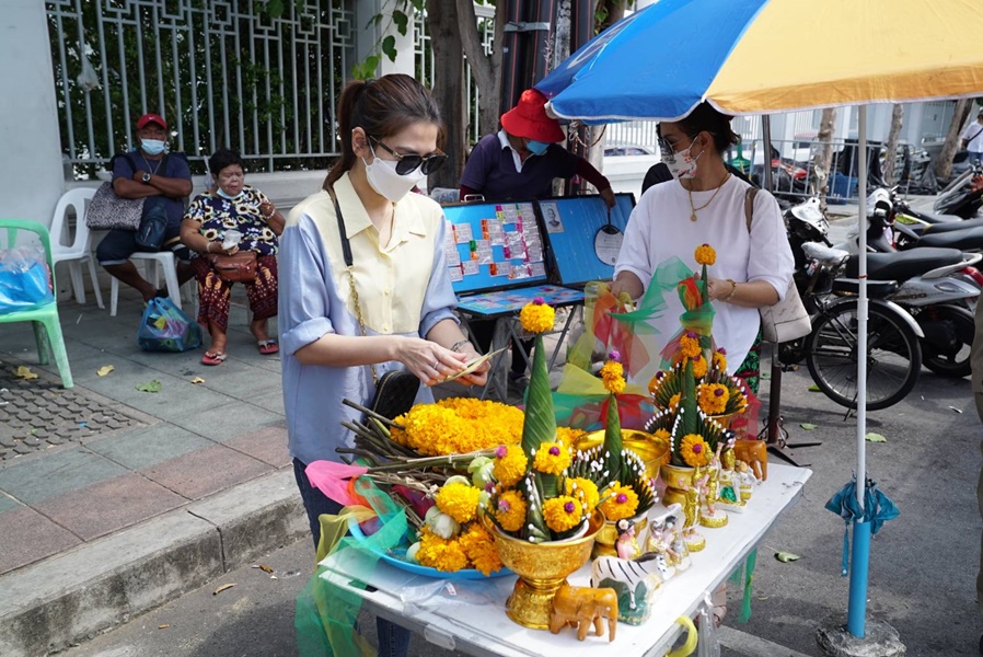 พั้นซ์ วิ่งแก้บนรอบสนามหลวง หลังเพลง เก็บซ่อน ทะลุ100ล้านวิว!! 