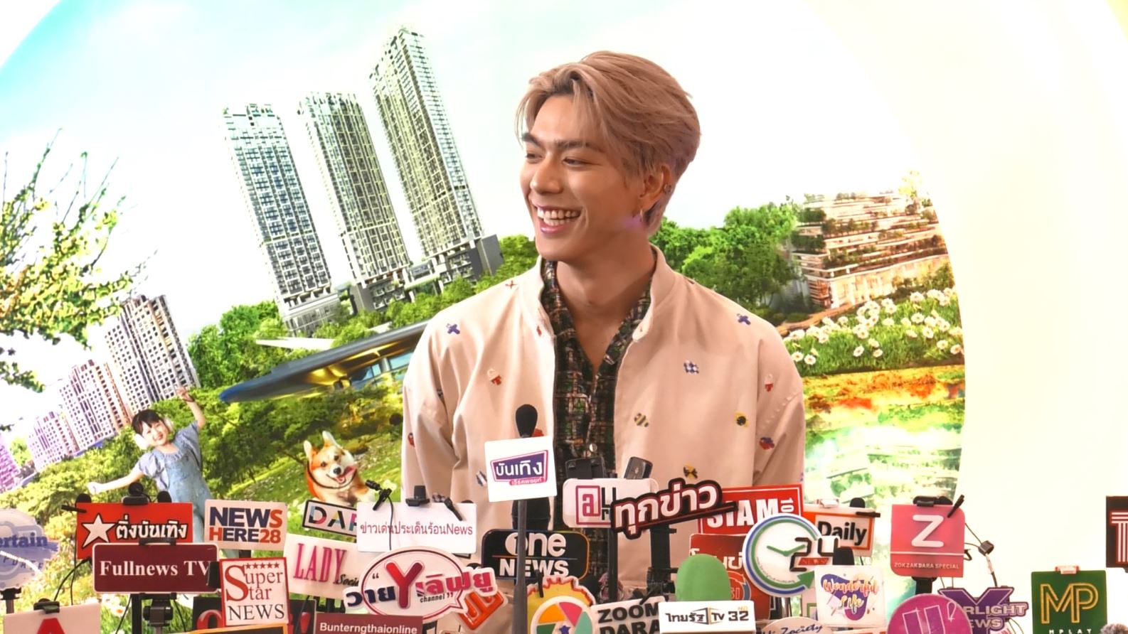 ไบร์ท นรภัทร เปย์หนัก ซื้อที่ภูเขาทั้งลูกให้คุณพ่อ! ไบร์ท นรภัทร เปย์หนัก ซื้อที่ภูเขาทั้งลูกให้คุณพ่อ!