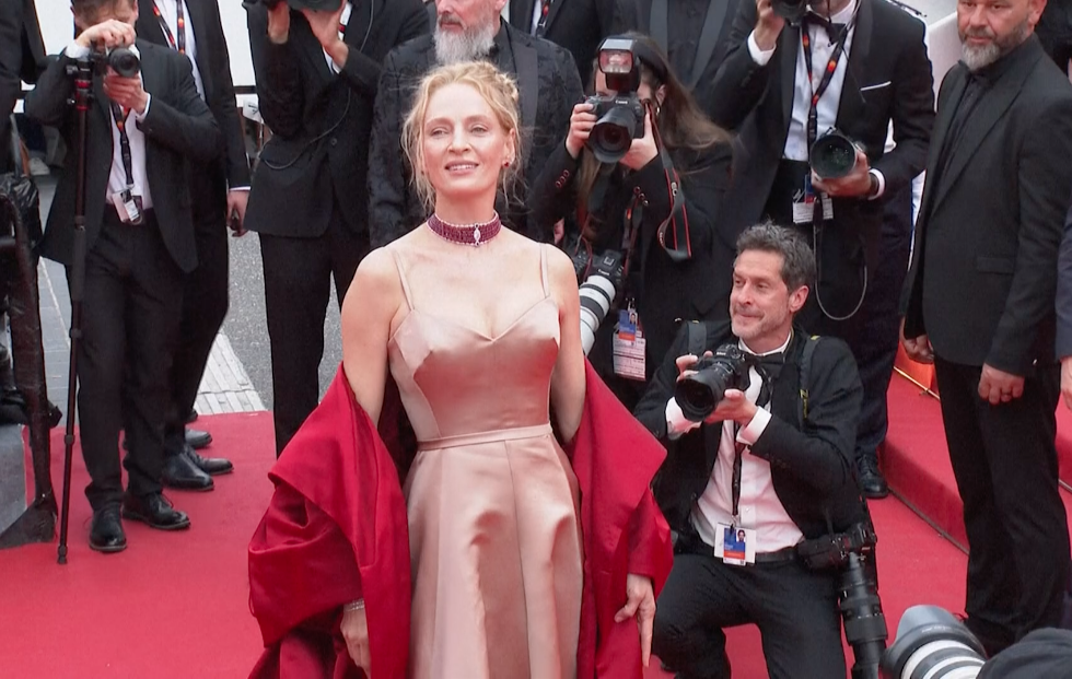 'ชมพู่ อารยา - ฟ่านปิงปิง'!! นำโผ Best Dress เมืองคานส์วันแรกของ Vogue Singapore