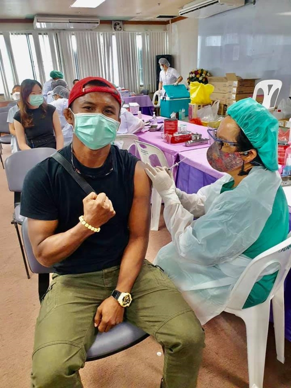 บัวขาว เผยอาการหลังฉีดวัคซีน พร้อมอัปเดตเรื่องคดีความ บัวขาว เผยอาการหลังฉีดวัคซีน พร้อมอัปเดตเรื่องคดีความ