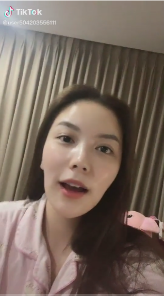 มุก วรนิษฐ์ ต่อสัญญาต้นสังกัด5ปี แจง คลิปติ๊กต๊อกเป็นคลิปเก่าไม่ได้พาดพิงใคร มุก วรนิษฐ์ ต่อสัญญาต้นสังกัด5ปี แจง คลิปติ๊กต๊อกเป็นคลิปเก่าไม่ได้พาดพิงใคร