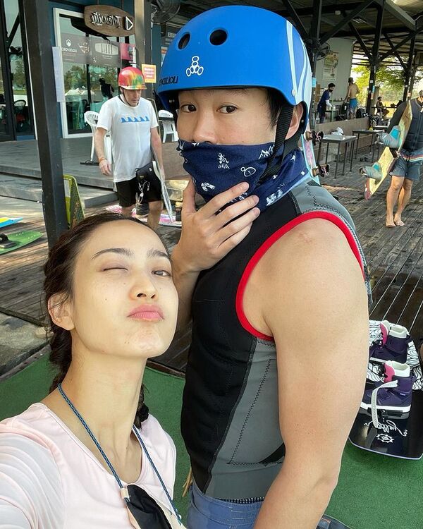 ดราม่าได้ทุกเรื่อง! “แต้ว ณฐพร” โชวลีลาเซิร์ฟบอร์ด สุดเท่แต่ชาวเน็ตแห่โฟกัสคอมเมนต์แรงในชุดท่อนล่าง ดราม่าได้ทุกเรื่อง! “แต้ว ณฐพร” โชวลีลาเซิร์ฟบอร์ด สุดเท่แต่ชาวเน็ตแห่โฟกัสคอมเมนต์แรงในชุดท่อนล่าง