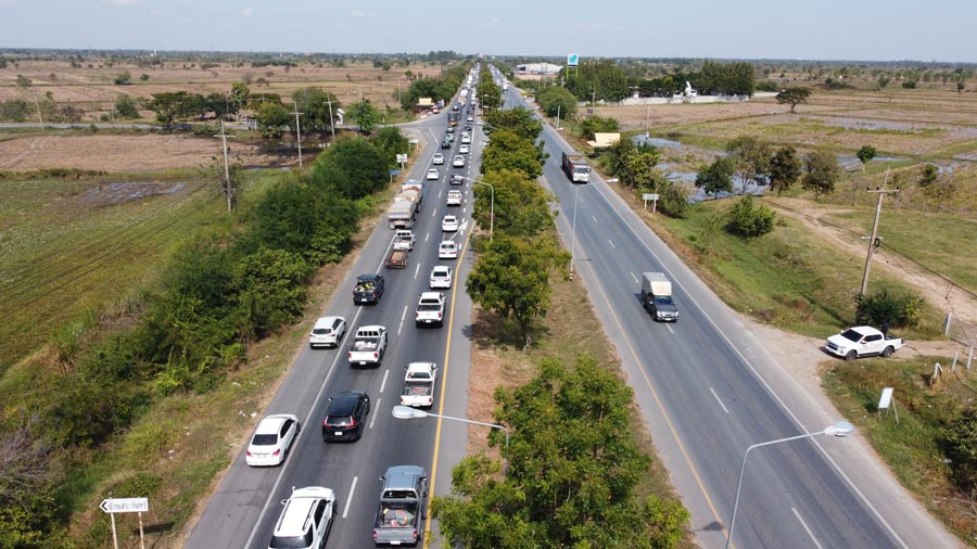 ถนนมิตรภาพ รถแน่น! สัญจรเต็ม 3 ช่องทาง เปิดภาพมุมสูงล่าสุด